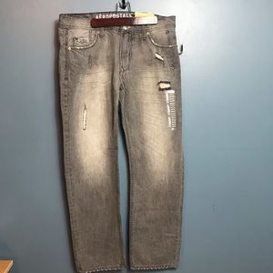 Aeropostale Essey Distressed Jeans 34/32 NWT